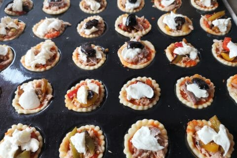 Cliquez pour zoomer ! Pizza au thon et aux olives Thermomix par Smetisse