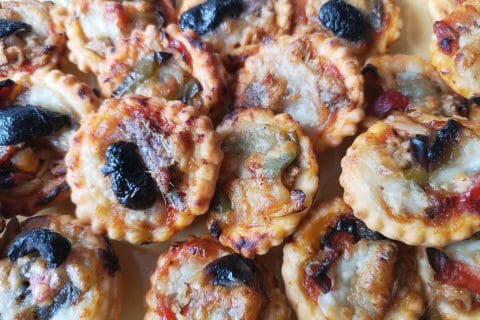 Cliquez pour zoomer ! Pizza au thon et aux olives Thermomix par Smetisse