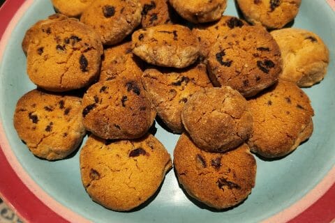 Cliquez pour zoomer ! Sablés aux raisins secs et au rhum Thermomix par soph933