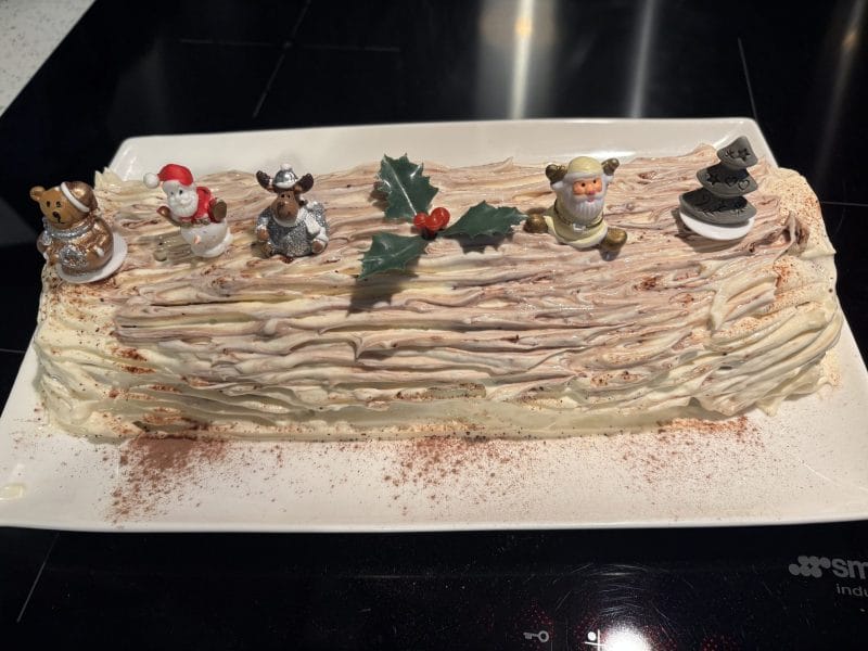 Cliquez pour zoomer ! Bûche Tiramisu Thermomix par karine_706