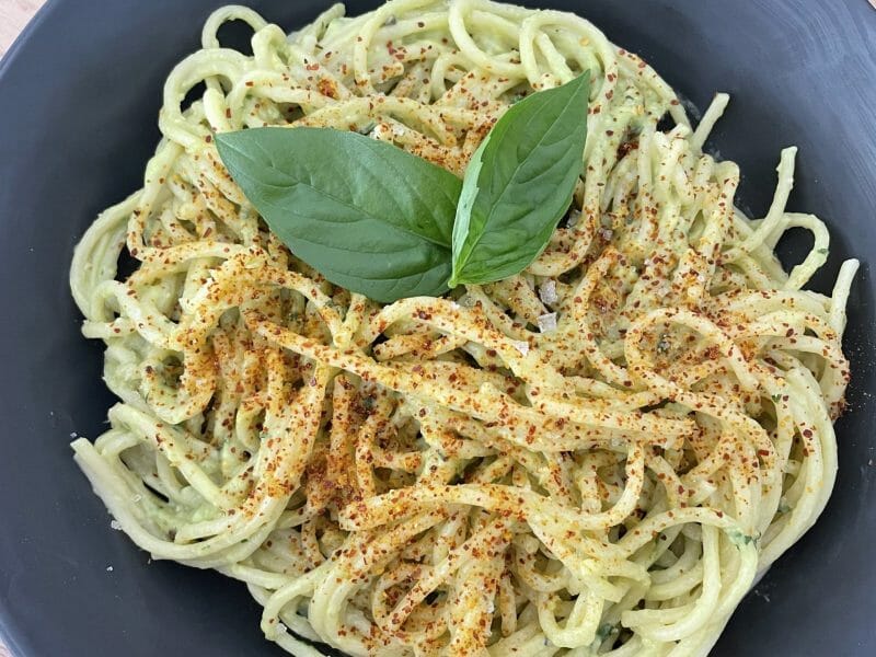 Cliquez pour zoomer ! Pâtes au pesto d’avocat Thermomix par Marineboz