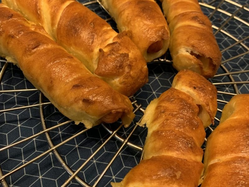 Cliquez pour zoomer ! Pretzel dog Thermomix par yodu77
