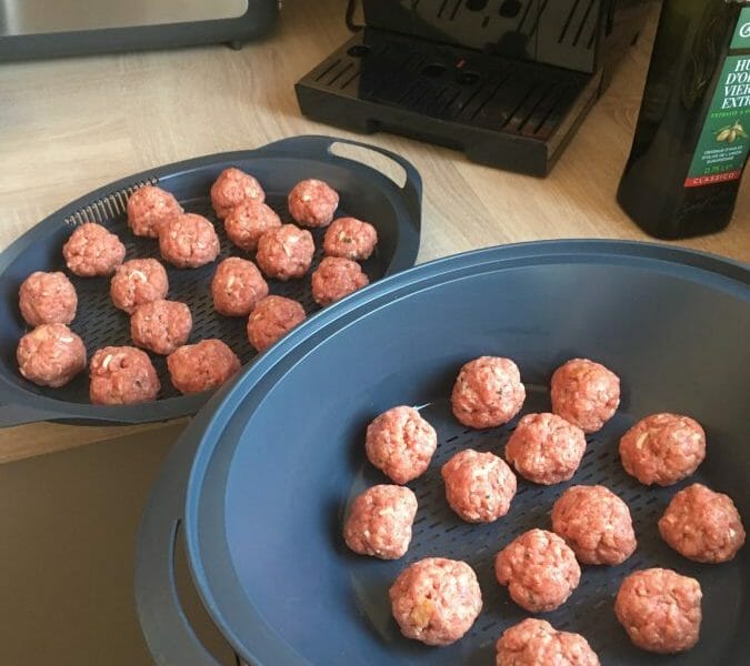 Cliquez pour zoomer ! Boulettes de viandes à la sauce tomate Thermomix par kikiki88