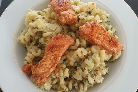 Cliquez pour zoomer ! Farfalle à la crème de courgettes au Thermomix