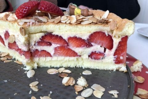 Cliquez pour zoomer ! Fraisier Thermomix par kinderchurprisr