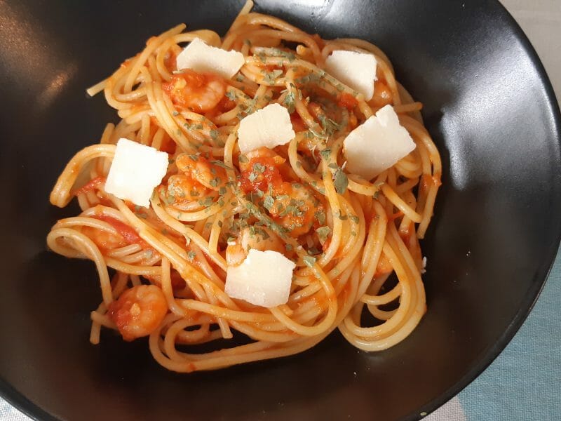 Cliquez pour zoomer ! Spaghettis aux crevettes et à l’ail Thermomix par Sunnymax82