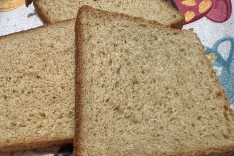Cliquez pour zoomer ! Pain de mie complet Thermomix par Zaynab72