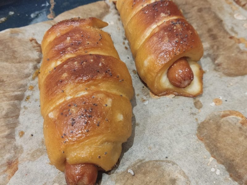 Cliquez pour zoomer ! Pretzel dog Thermomix par Ennane
