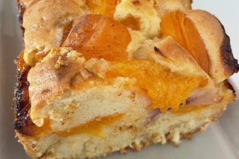 Cliquez pour zoomer ! Cake aux abricots Thermomix par luca_maud
