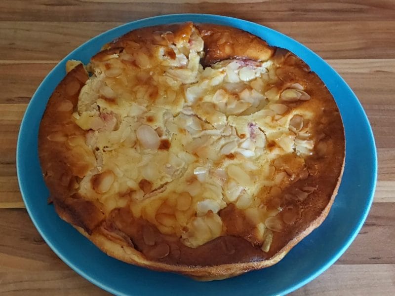 Cliquez pour zoomer ! Clafoutis aux pêches Thermomix par Erghy