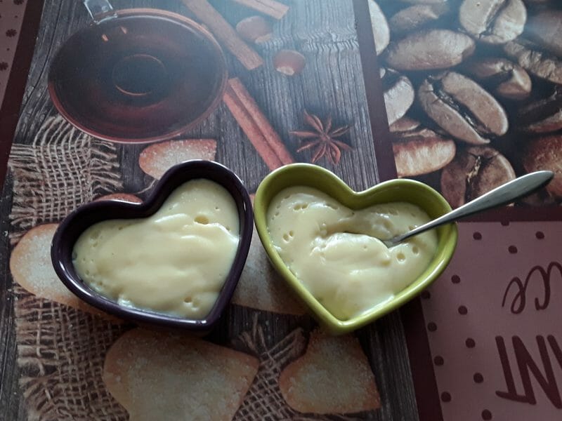 Cliquez pour zoomer ! Crème dessert au chocolat blanc Thermomix par Erghy