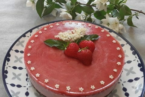 Cliquez pour zoomer ! Bavarois aux fraises Thermomix par Erghy