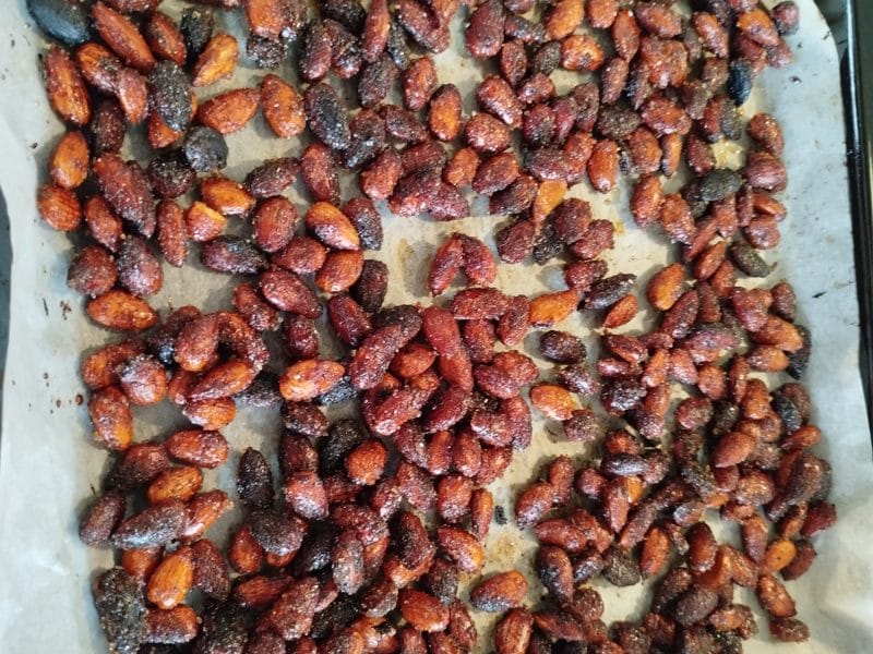 Cliquez pour zoomer ! Amandes grillées à la cannelle et au miel Thermomix par marynah56