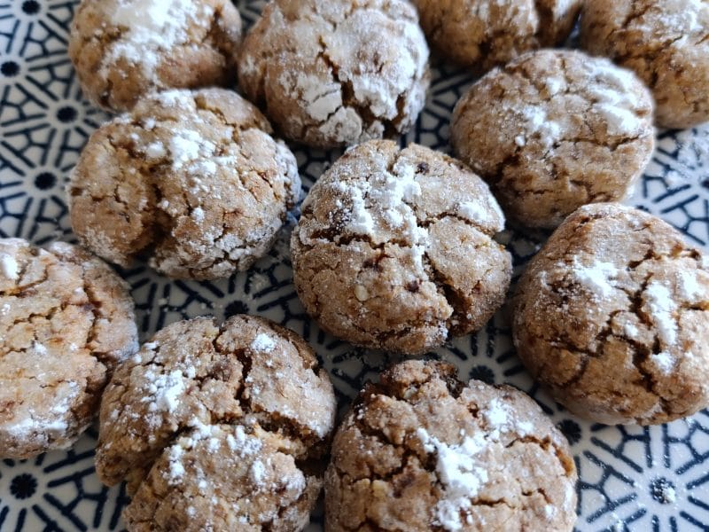 Cliquez pour zoomer ! Ghribas aux noix et amandes Thermomix par JessicaC