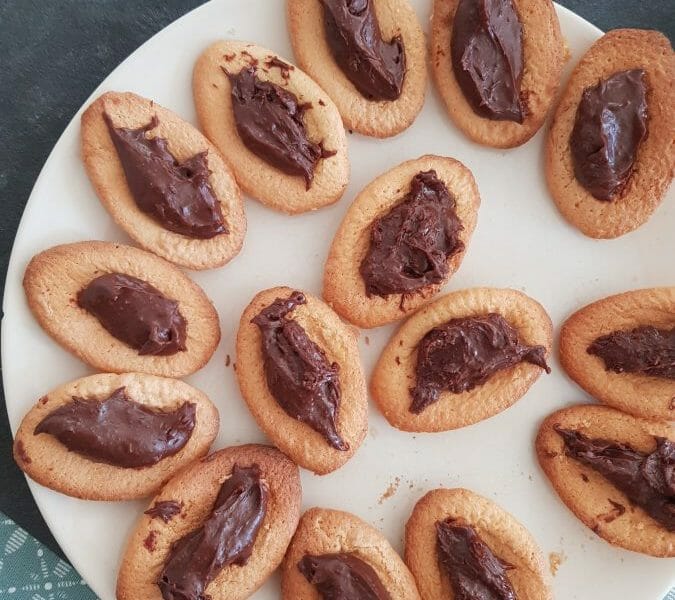 Cliquez pour zoomer ! Barquettes au chocolat Thermomix par Happinesstime