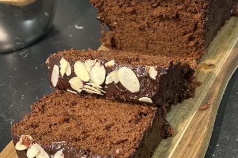 Cliquez pour zoomer ! Cake chocolat noisettes fondant Thermomix par nassoufa