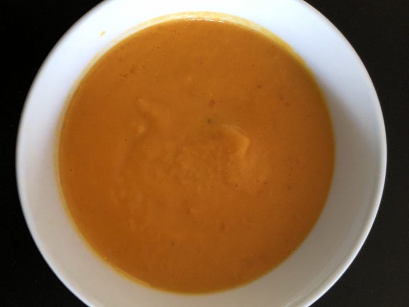 Cliquez pour zoomer ! Velouté de carottes et poivrons rouges Thermomix par shaashouu