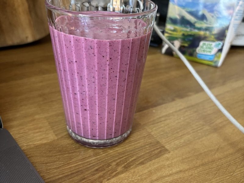 Cliquez pour zoomer ! Smoothie fruits rouges et banane Thermomix par pauline_1159