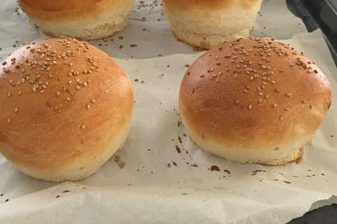Cliquez pour zoomer ! Pains hamburger Thermomix par Camille_Mhx