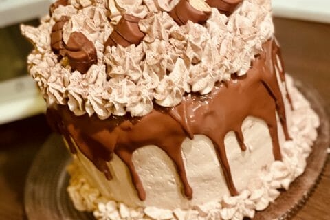 Cliquez pour zoomer ! Layer cake Kinder Bueno Thermomix par Sissisamia