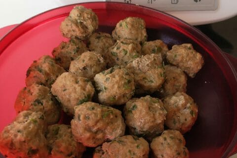 Cliquez pour zoomer ! Boulettes de viandes à la sauce tomate Thermomix par Fanny.mc