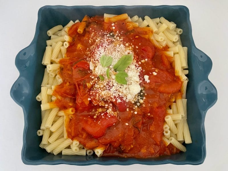 Cliquez pour zoomer ! Pâtes sauce aux poivrons grillés Thermomix par pierre-yves_11