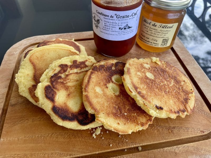 Cliquez pour zoomer ! Mini Harcha – Galettes à la semoule Thermomix par pierre-yves_11