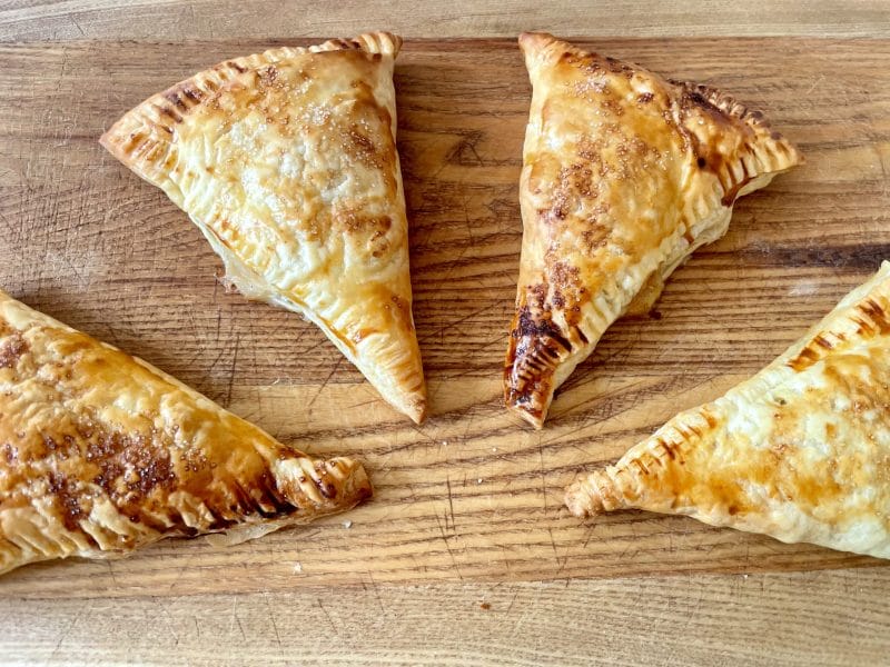 Cliquez pour zoomer ! Chaussons express pommes raisins Thermomix par pierre-yves_11