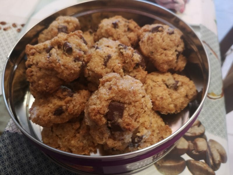 Cliquez pour zoomer ! Cookies au pain rassis et pépites de chocolat Thermomix par Nath85450