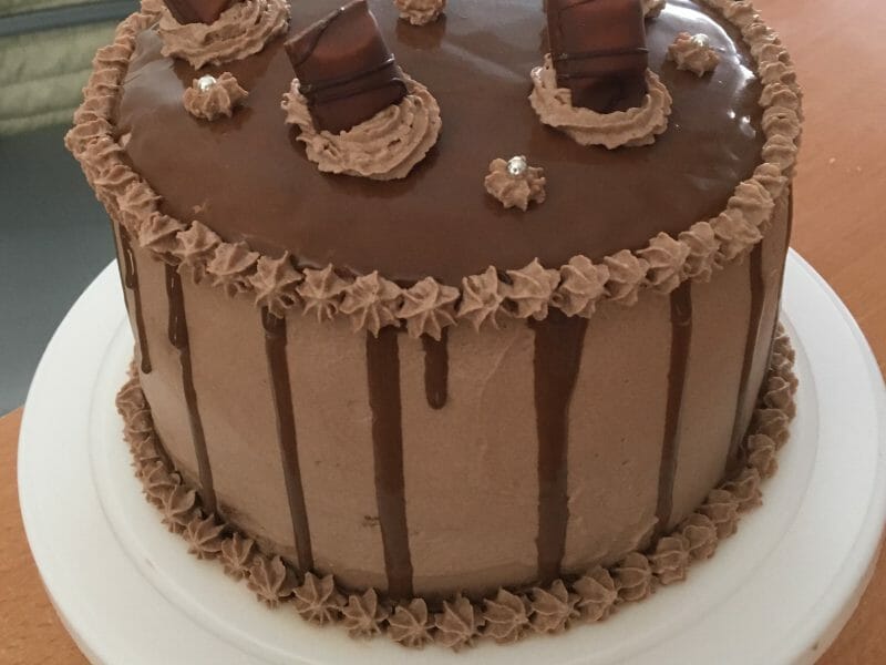 Cliquez pour zoomer ! Layer cake Kinder Bueno Thermomix par Camille_4