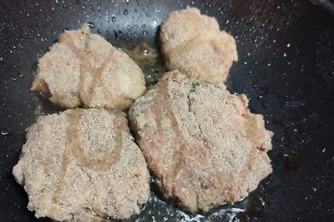 Cliquez pour zoomer ! Steak haché de boeuf au fromage Thermomix par Alex_95