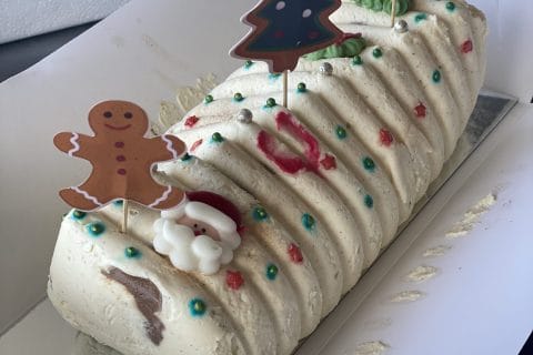 Cliquez pour zoomer ! Bûche vanille praliné Thermomix par charlottella