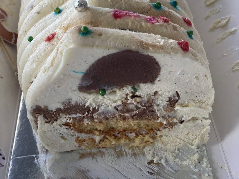 Cliquez pour zoomer ! Bûche vanille praliné Thermomix par charlottella