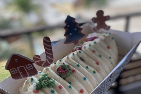 Cliquez pour zoomer ! Bûche vanille praliné Thermomix par charlottella