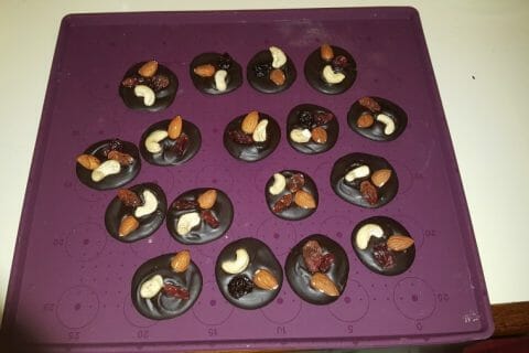 Cliquez pour zoomer ! Mendiants au chocolat Thermomix par AmandeGourmande