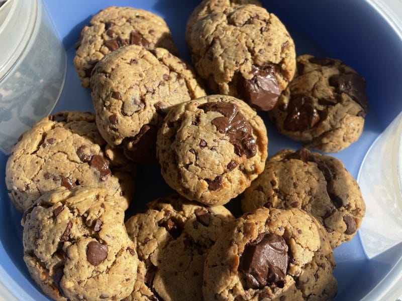 Cliquez pour zoomer ! Cookies beurre de cacahuète et pépites de chocolat Thermomix par laure_432