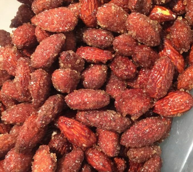 Cliquez pour zoomer ! Amandes grillées à la cannelle et au miel Thermomix par Julie83