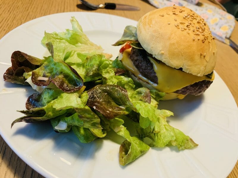 Cliquez pour zoomer ! Pains hamburger Thermomix par Sabrina_b