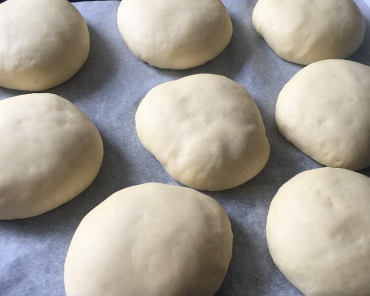 Cliquez pour zoomer ! Pains hamburger Thermomix par Freemouse