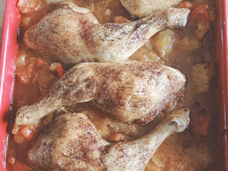 Cliquez pour zoomer ! Poulet aux pommes de terre, poivron et tomates Thermomix par cnedra