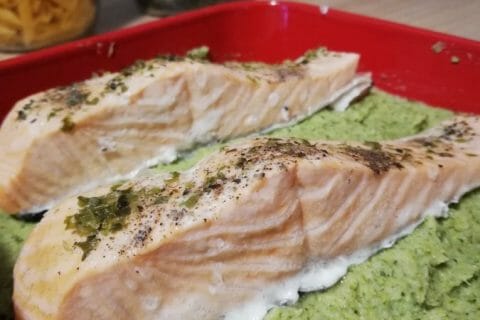 Cliquez pour zoomer ! Saumon sur purée de brocolis Thermomix par Melanie