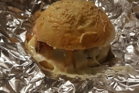 Cliquez pour zoomer ! Pains hamburger Thermomix par Sophia71