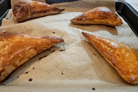 Cliquez pour zoomer ! Chaussons express pommes raisins Thermomix par pounekie