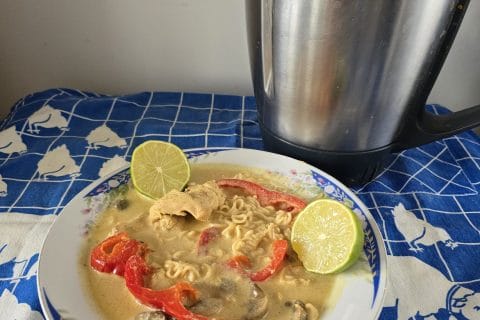 Cliquez pour zoomer ! Ramen thaï au poulet Thermomix par Elimi