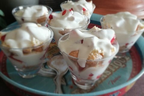 Cliquez pour zoomer ! Délices fraises et chocolat blanc Thermomix par Stef1979