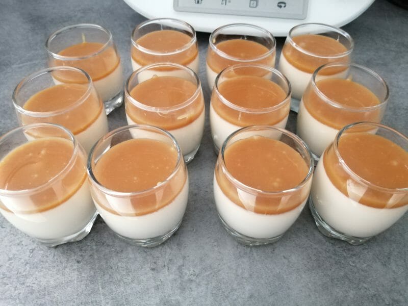 Cliquez pour zoomer ! Panna cotta caramel beurre salé Thermomix par S71260