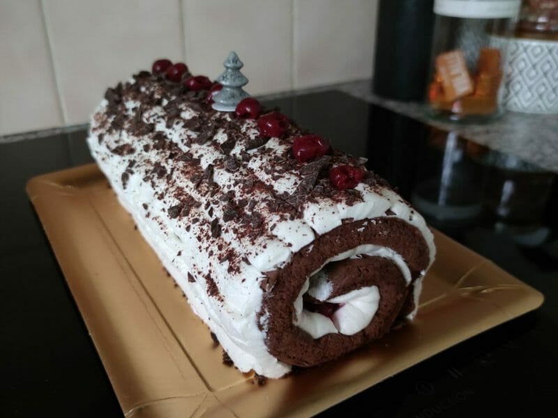 Buche Foret Noire Au Thermomix Cookomix Buche Foret Noire Au Thermomix Cookomix