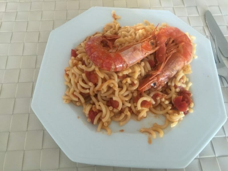 Cliquez pour zoomer ! Spaghettis aux crevettes et à l’ail Thermomix par Zmouani