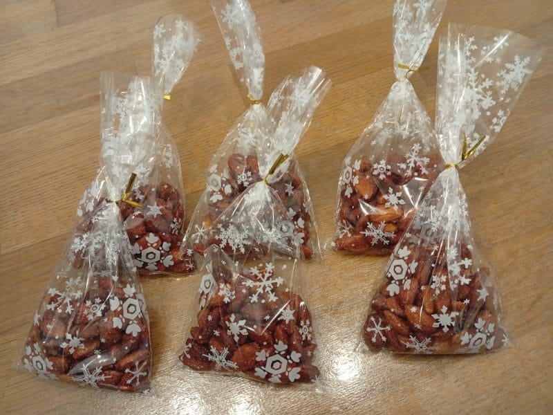 Cliquez pour zoomer ! Amandes grillées à la cannelle et au miel Thermomix par Alex08000