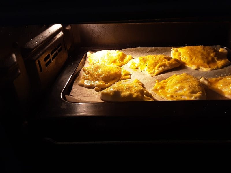 Cliquez pour zoomer ! Chaussons express pommes raisins Thermomix par nanalst